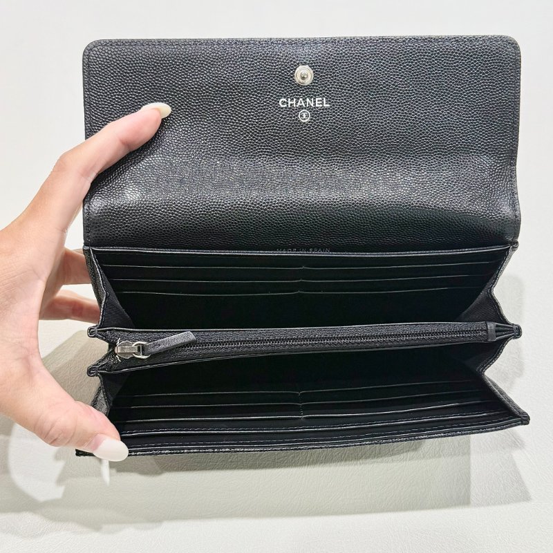 CHANEL - 黑色牛皮銀釦BOY下蓋長夾-3