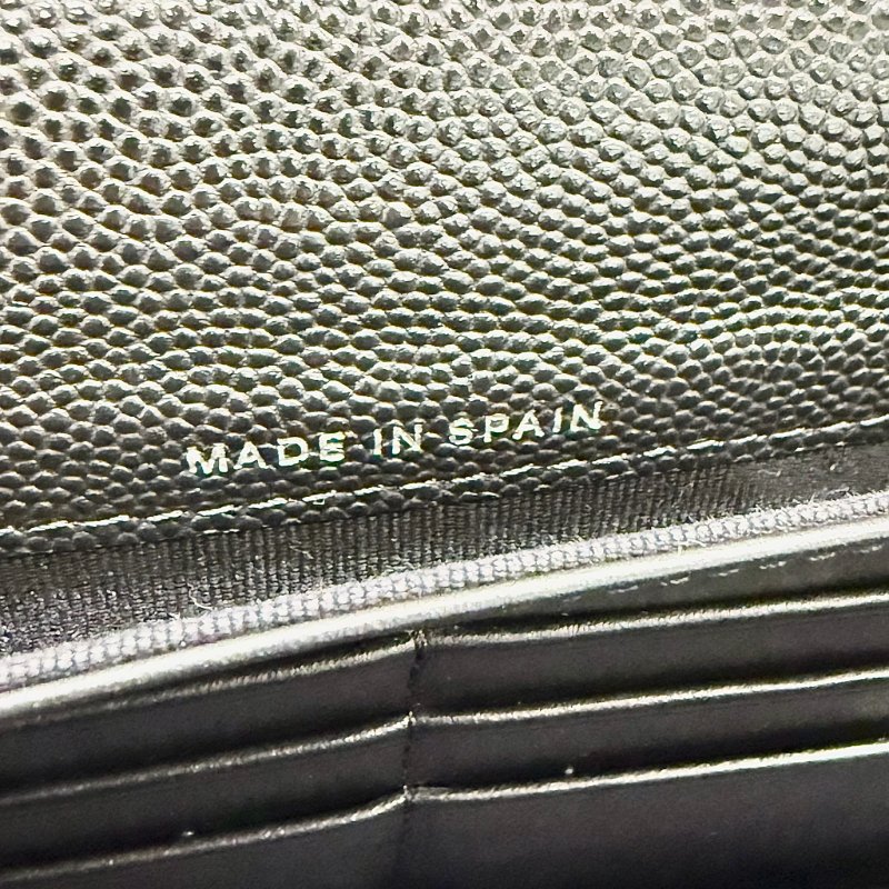 CHANEL - 黑色牛皮銀釦BOY下蓋長夾-13