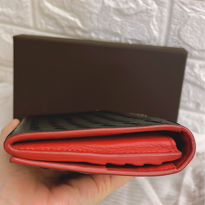 甜價出清分享✨  BOTTEGA VENETA 黑紅撞色 編織皮革 10卡 零錢袋 對開長夾-7