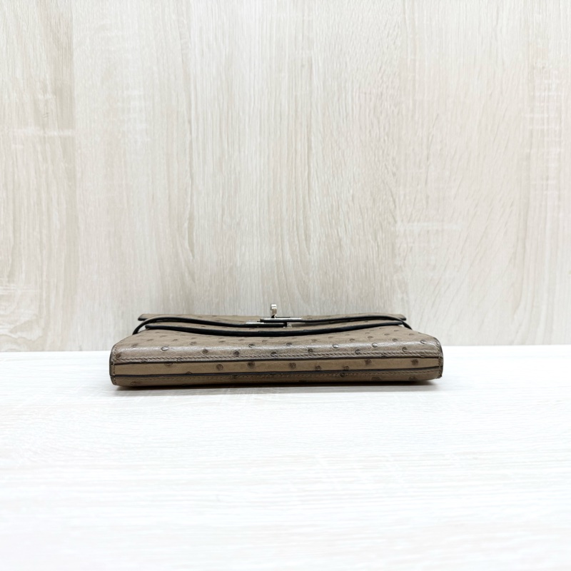 HERMES卡其色鴕鳥皮Kelly長夾-4