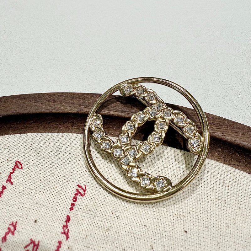 CHANEL - 金色圓形雙C方鑽胸針-3