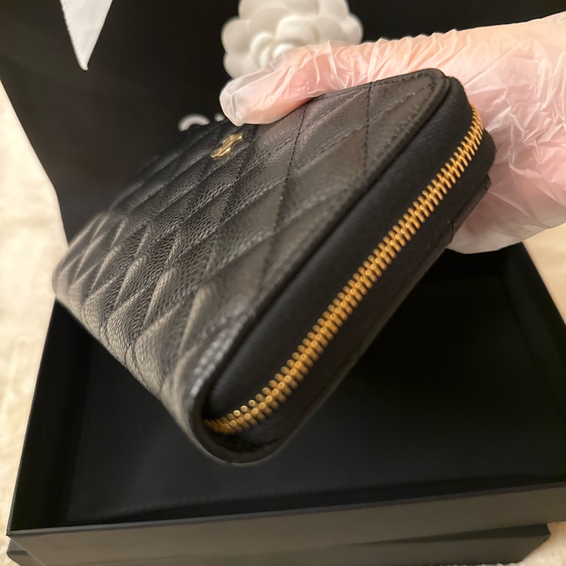 CHANEL 香奈兒經典格紋牛皮黑金長夾-7