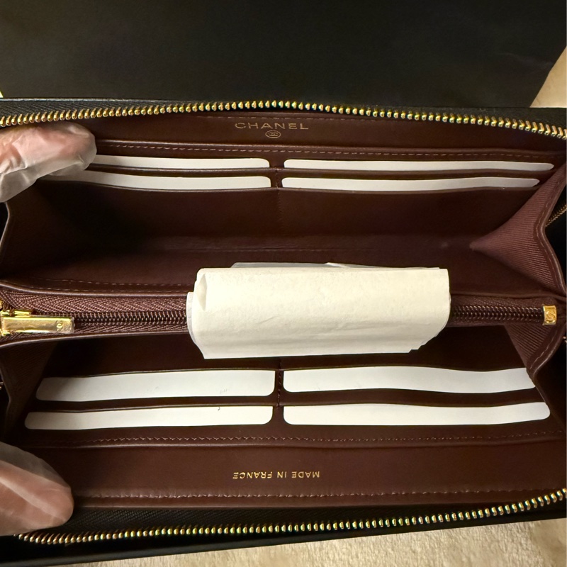 CHANEL 香奈兒經典格紋牛皮黑金長夾-10