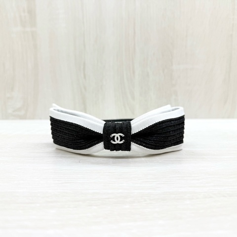CHANEL黑白拚色蝴蝶結造型髮箍