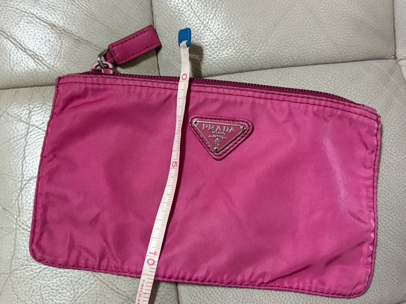 Prada 小袋子-9