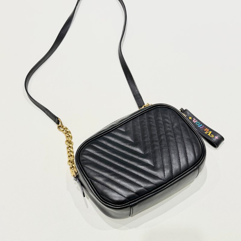 Louis Vuitton - 黑色牛皮金釦彩色皮標New Wave相機包-1