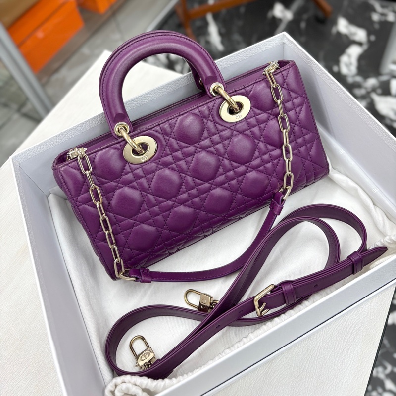 Dior 葡萄紫Djoy中號橫版戴妃 底長約26，23年編碼 附件塵袋、盒-2