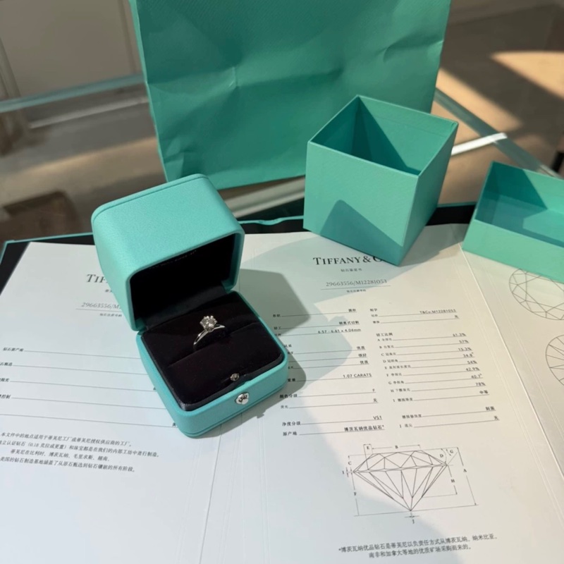 Tiffany 蒂芙尼一克拉鑽戒F色1.07克拉VS1淨度-0