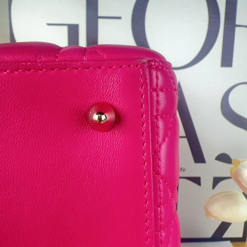 DIOR Lady dior 五格戴妃 玫紅色 羊皮-9