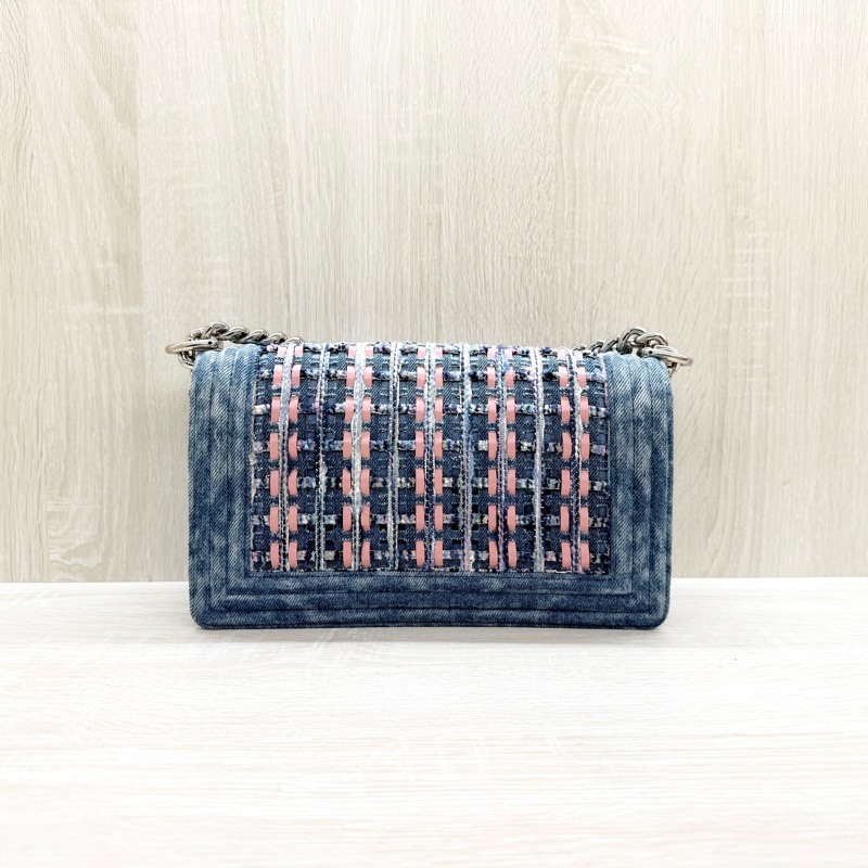 CHANEL牛仔布拼接毛呢編織銀扣BOY25-1