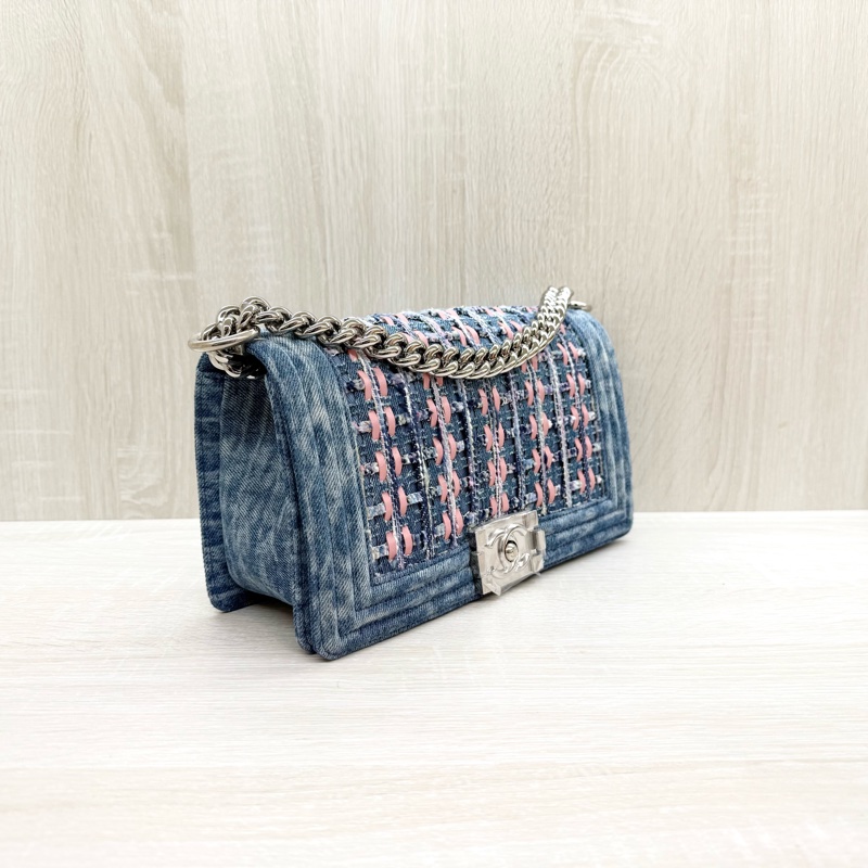 CHANEL牛仔布拼接毛呢編織銀扣BOY25-3