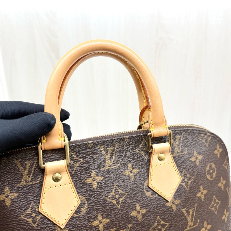 LV老花貝殼包Alma PM M53151-8