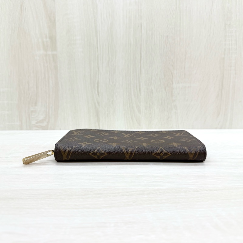 LV棕色老花拉鍊長夾M42616-4