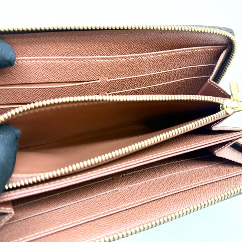 LV棕色老花拉鍊長夾M42616-7