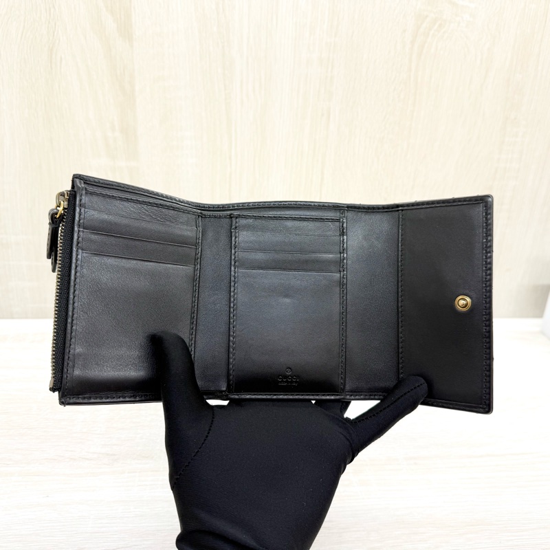 GUCCI黑色牛皮馬夢金釦三折短夾474802-8
