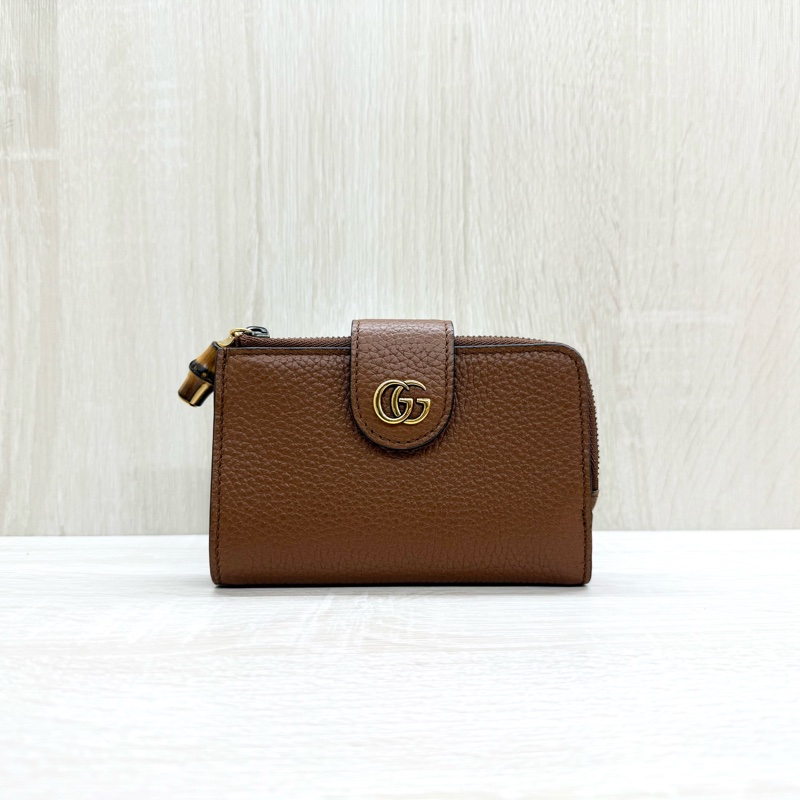 GUCCI咖啡色牛皮金釦竹節拉鍊短夾739498-0