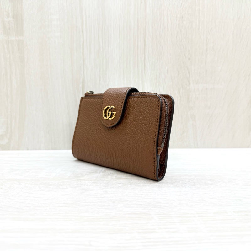 GUCCI咖啡色牛皮金釦竹節拉鍊短夾739498-2