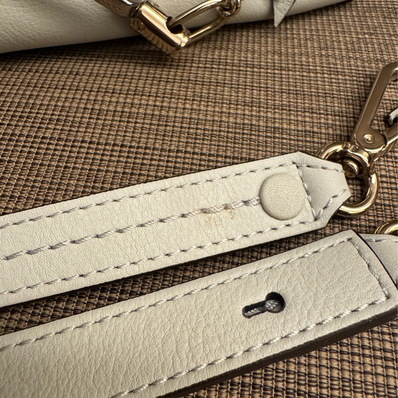 CHLOE faye daye M airy grey 購整齊全-12