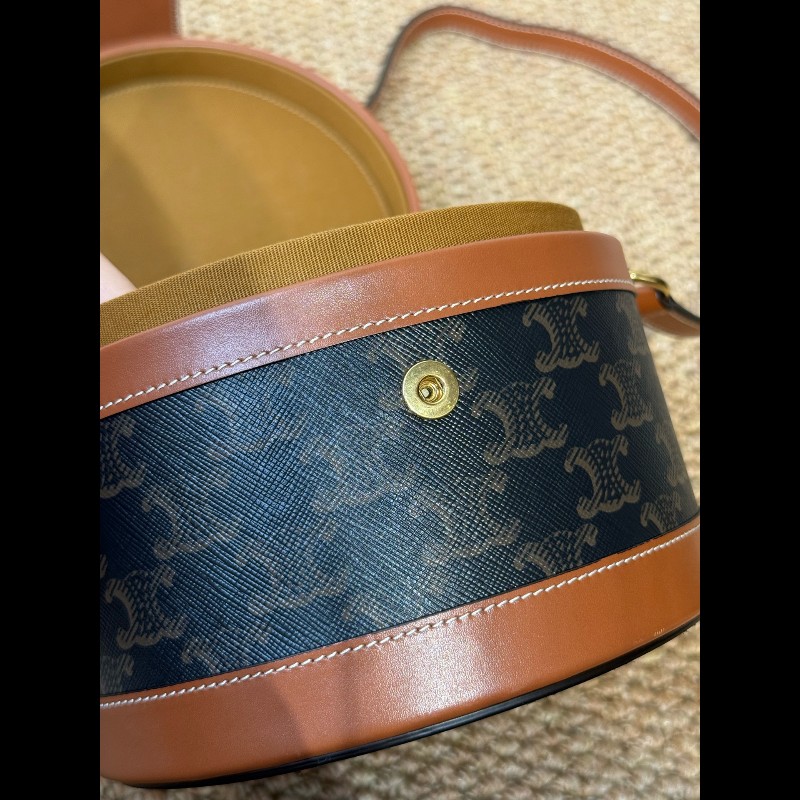 Celine 飯盒包凱旋門logo 中號 黃褐色-10