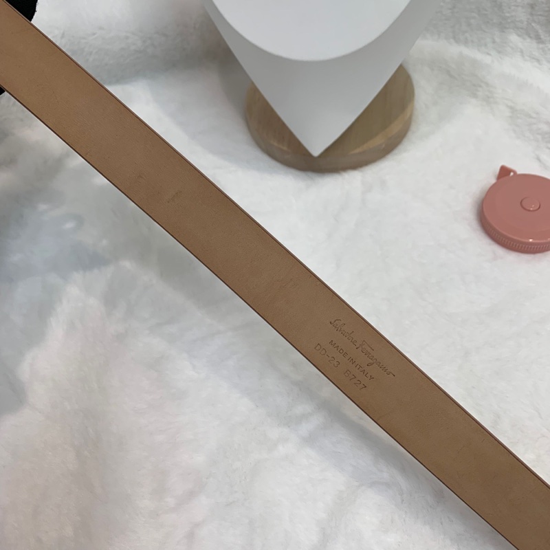 Ferragamo 粉鑽扣粉紅腰帶 XA897-33