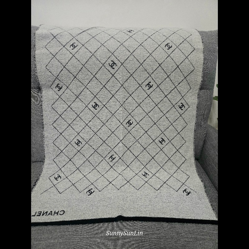 香奈兒 Chanel 爆款 圍巾 披肩 雙面可使用🈶購證正本-12