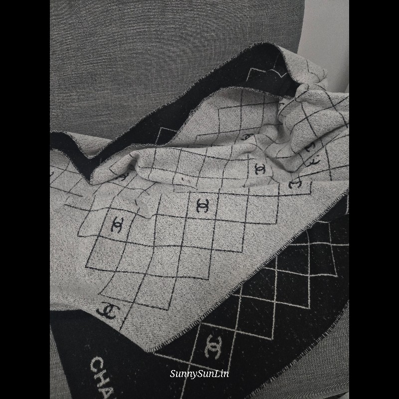 香奈兒 Chanel 爆款 圍巾 披肩 雙面可使用🈶購證正本-14