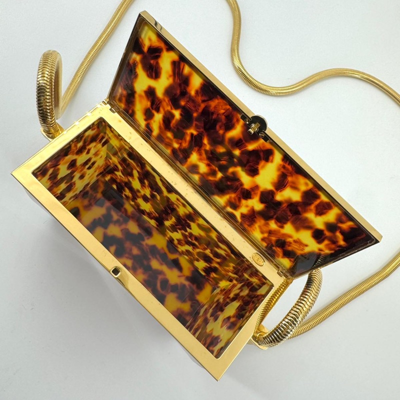 Chanel Vintage 97P Tortoiseshell Plexiglass CC Evening Box Bag with 24k Gold-plated Snake Chain-10