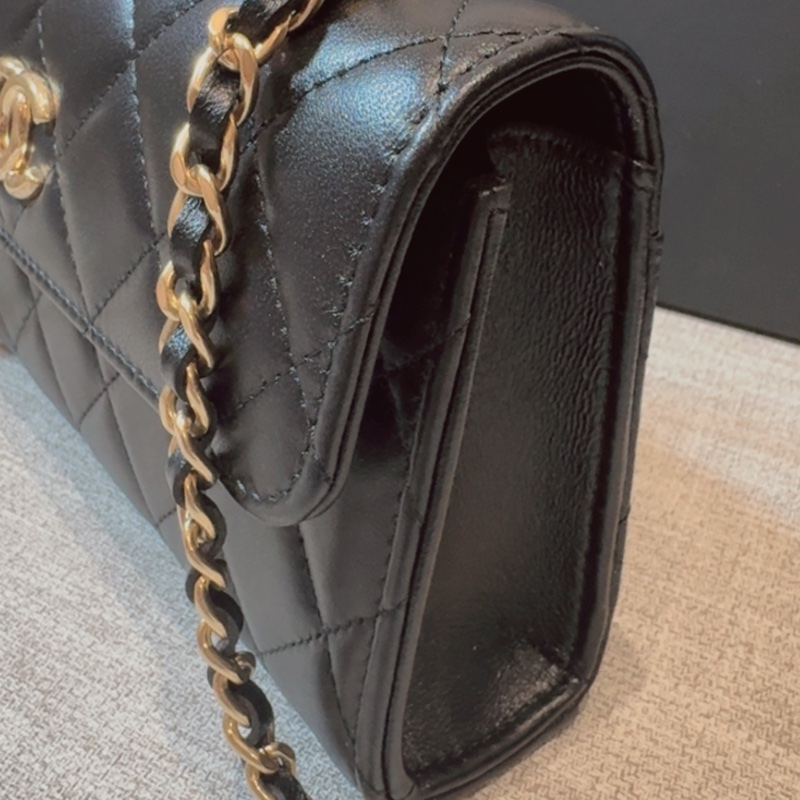 #chanel 香奈兒 woc 字母珍珠手把 黑金 晶片款-4