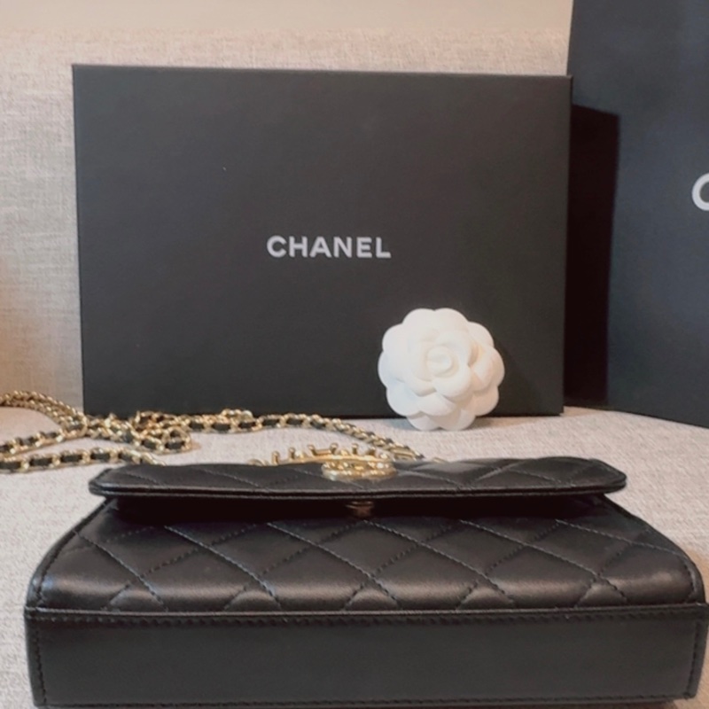 #chanel 香奈兒 woc 字母珍珠手把 黑金 晶片款-7