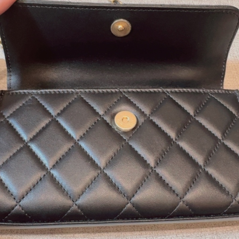 #chanel 香奈兒 woc 字母珍珠手把 黑金 晶片款-12