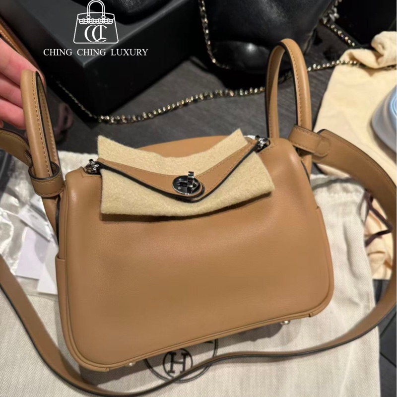 🌈Hermes🌟Mini Lindy一代🌟奶茶色內拼錦葵粉銀扣💗99新🌈Stamp U🌟-0