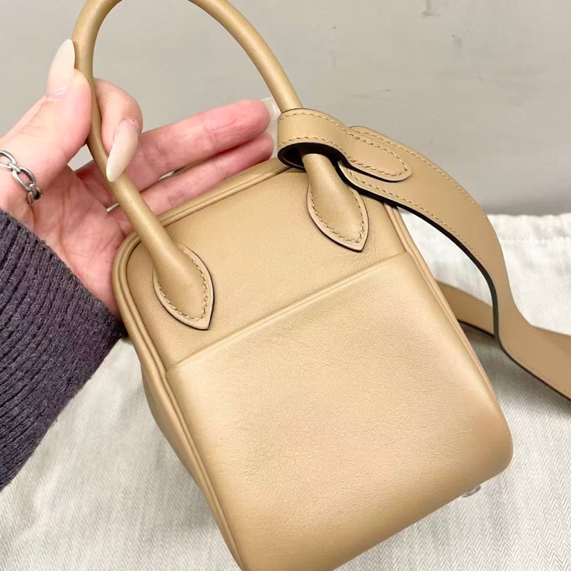 🌈Hermes🌟Mini Lindy一代🌟奶茶色內拼錦葵粉銀扣💗99新🌈Stamp U🌟-4