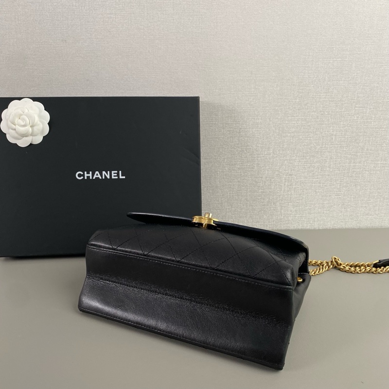 ✨Chanel trendy cc 黑金雙面郵差包 有保卡🖤-7