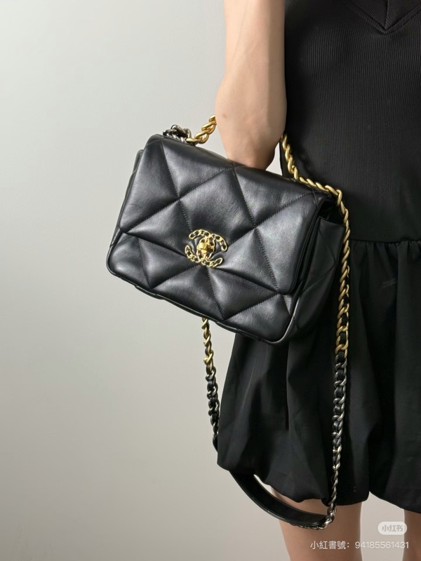 ✨Chanel 19bag小號 黑金羊皮 晶片款 有購證 99新🖤-1