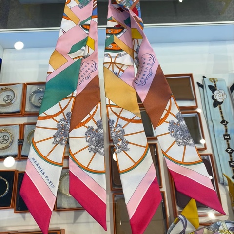 Hermes Spring Spring Twilly 名媛款 🌸 全新 附盒 超美