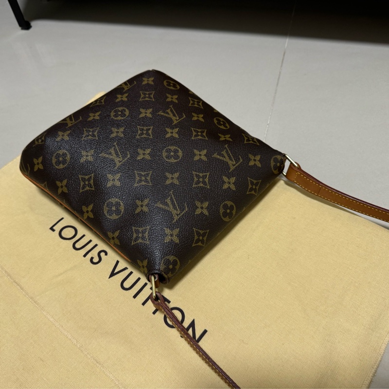 Louis Vuitton LV王菲包/LV Vintage/LV豎款王菲包/LV直版王菲包/路易威登/LV肩背包/LV斜背包/LV中古包-10