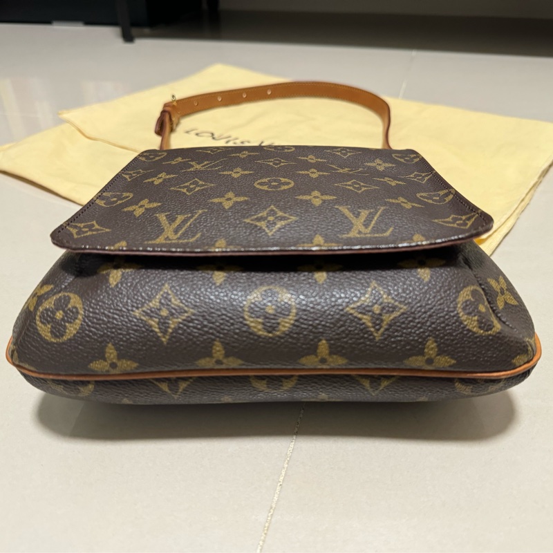 Louis Vuitton LV王菲包/LV Vintage/LV豎款王菲包/LV直版王菲包/路易威登/LV肩背包/LV斜背包/LV中古包-14