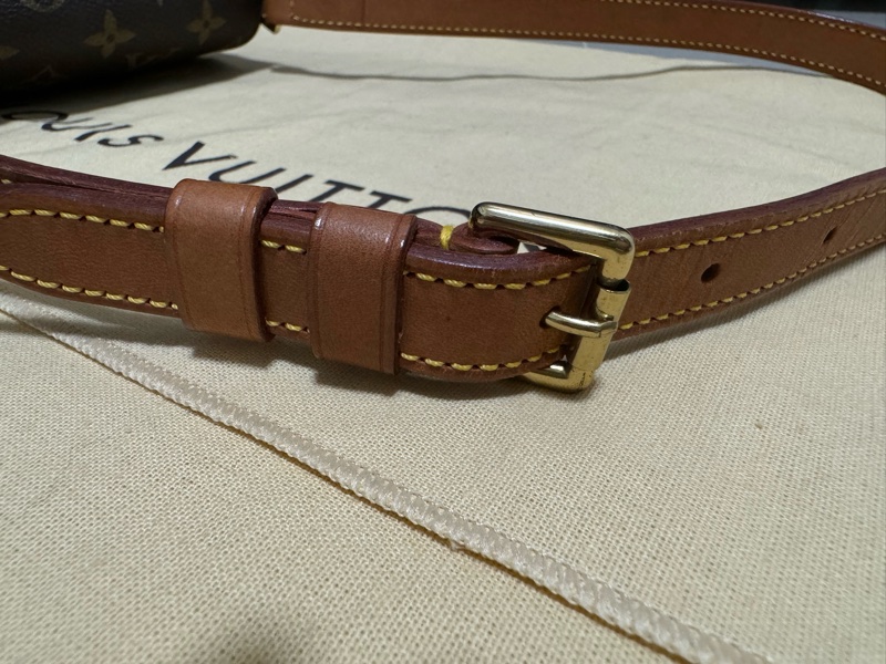 Louis Vuitton LV王菲包/LV Vintage/LV豎款王菲包/LV直版王菲包/路易威登/LV肩背包/LV斜背包/LV中古包-35