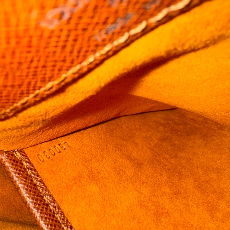 Louis Vuitton LV王菲包/LV Vintage/LV豎款王菲包/LV直版王菲包/路易威登/LV肩背包/LV斜背包/LV中古包-41