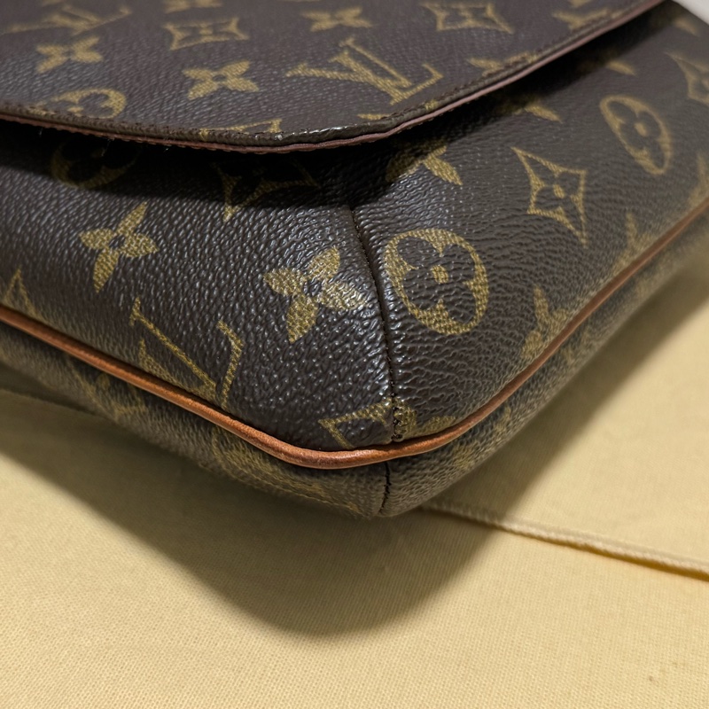 Louis Vuitton LV王菲包/LV Vintage/LV豎款王菲包/LV直版王菲包/路易威登/LV肩背包/LV斜背包/LV中古包-47