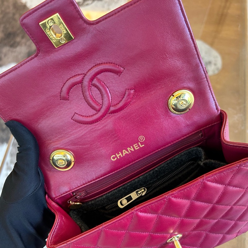 Chanel 香奈兒菱格紋雙C扣手提晚宴包-5