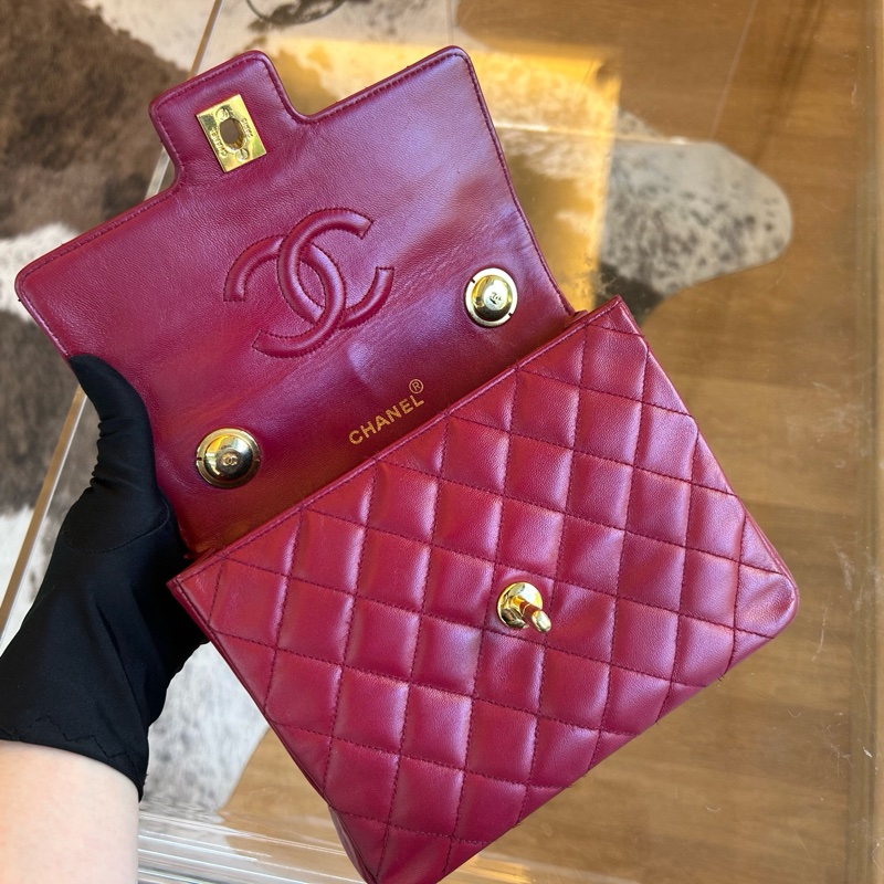 Chanel 香奈兒菱格紋雙C扣手提晚宴包-13