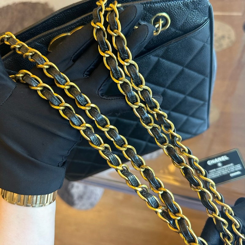 Chanel 香奈兒魚子醬大雙C貝嫂托特鏈條包帶卡-8