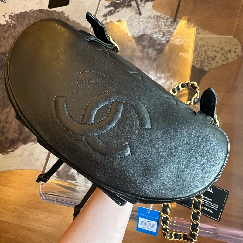 Chanel 香奈兒黑金雙C鏈條包Duma雙肩帶卡-2