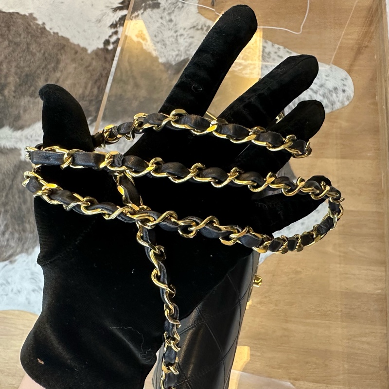 Chanel 香奈兒牛皮菱格紋黑金大雙c鏈條包帶卡-9