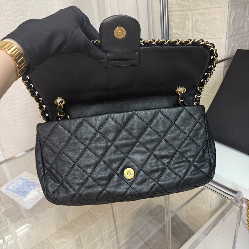 Chanel 香奈兒黑金滾邊鏈條菱格紋雙C logo 鏈條包-6
