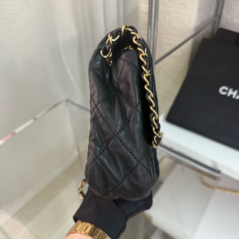 Chanel 香奈兒黑金滾邊鏈條菱格紋雙C logo 鏈條包-10