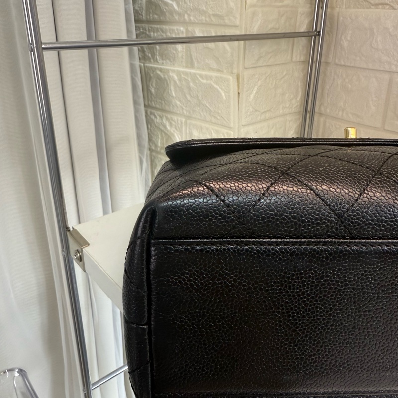 Chanel 香奈兒魚子醬黑金菱格紋雙c扣凱莉晚宴包-10