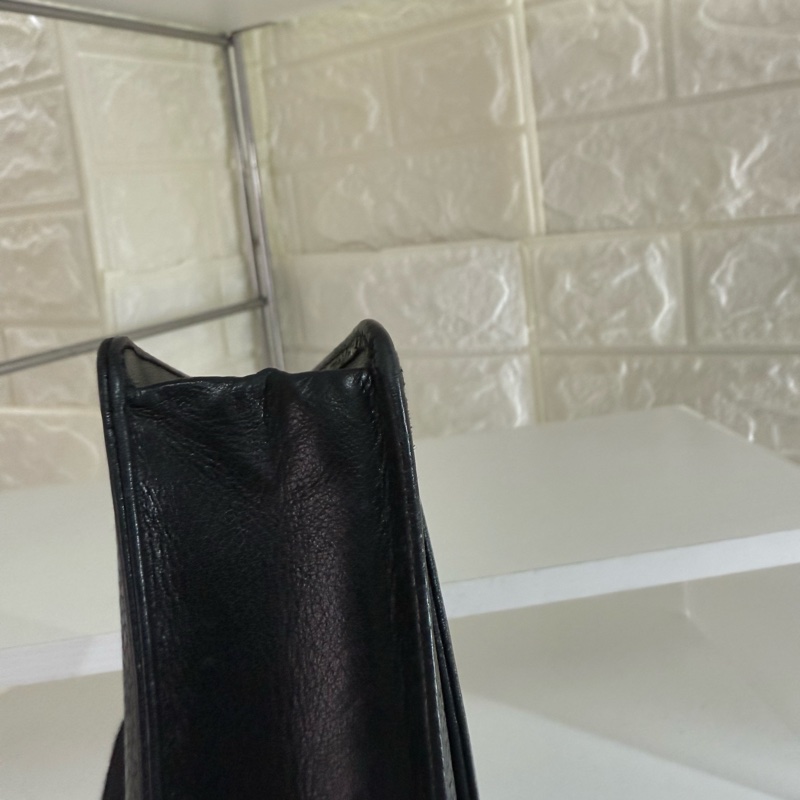 Chanel 香奈兒黑金魚子醬手包-6