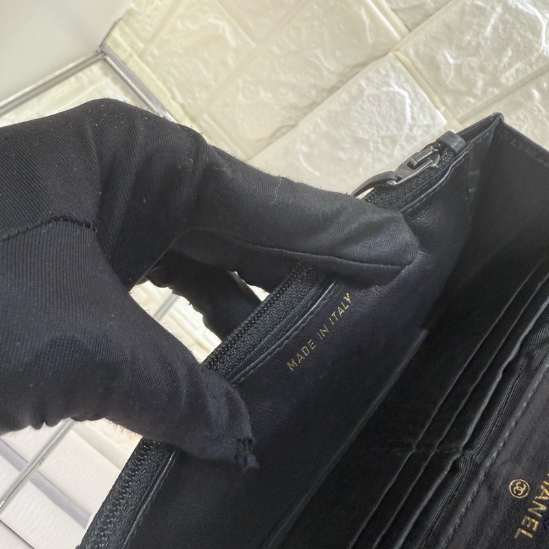 Chanel 香奈兒黑金魚子醬手包-13